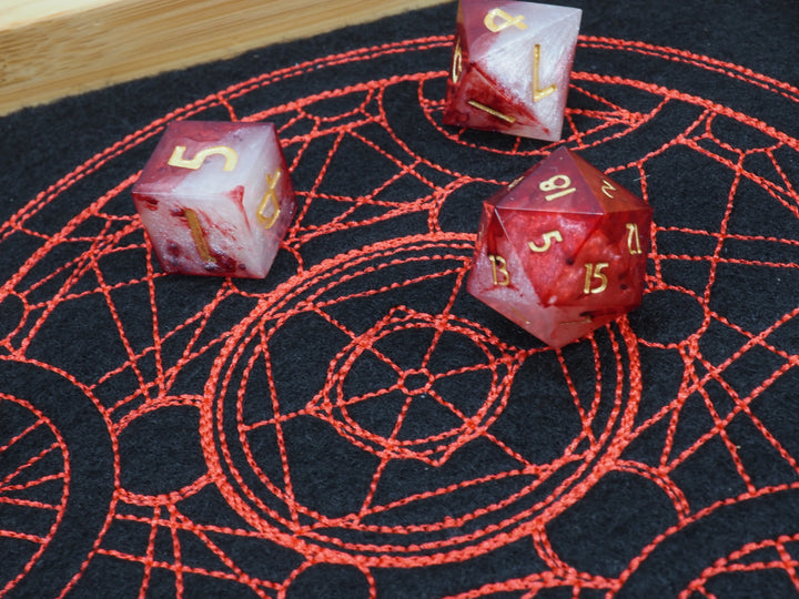Transmutationszirkel Rot Dicetray