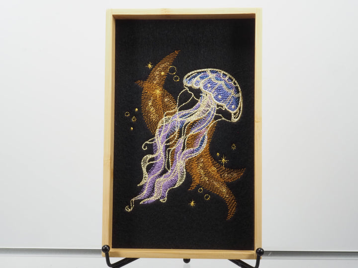 Cosmic Jellyfish Dicetray