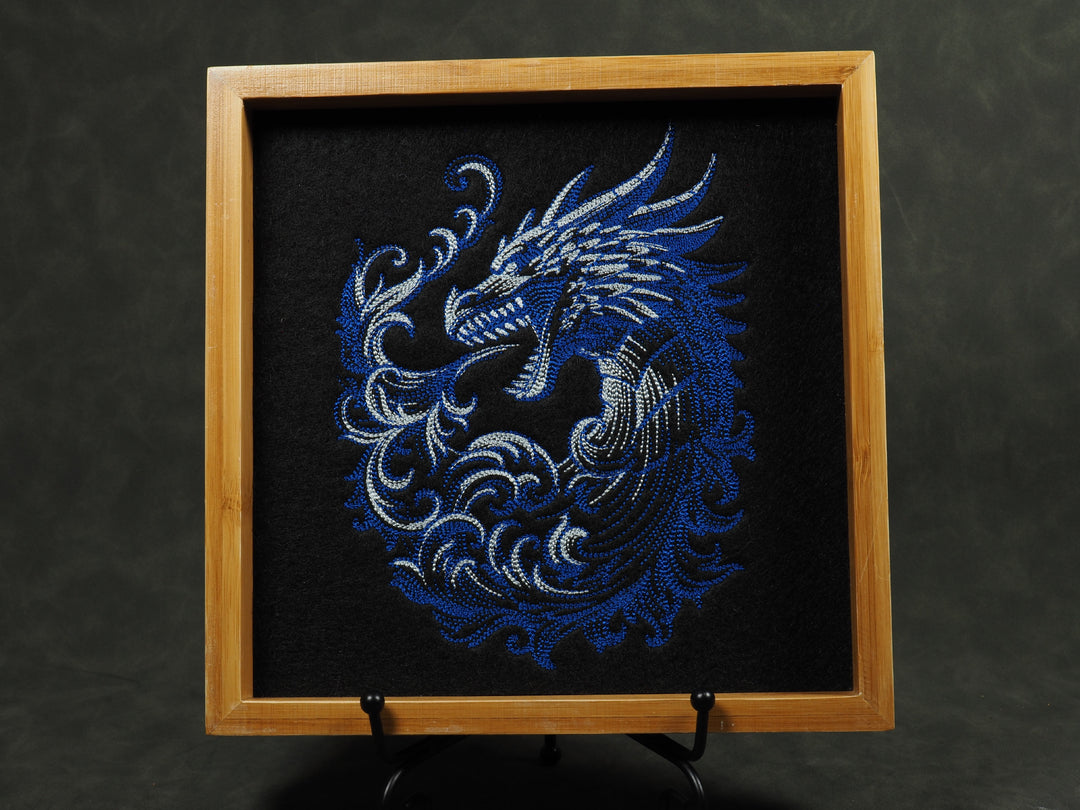 Blauer Chromatischer Drache Dicetray