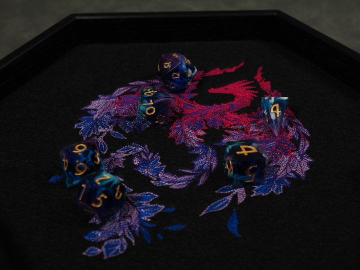 Laubdrache - Bi-Pride Dicetray