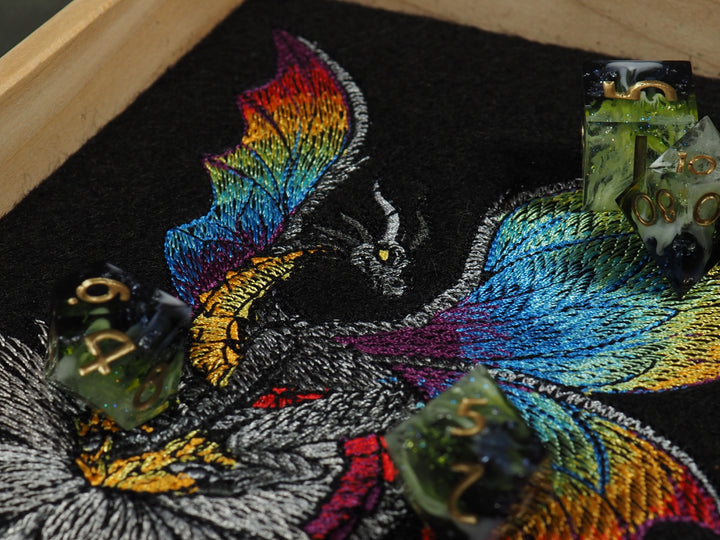 Regenbogen-Drache Dicetray