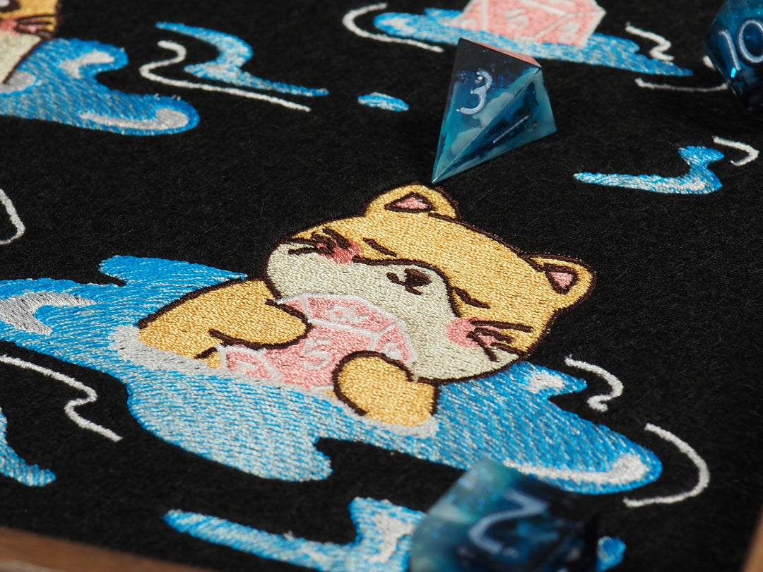 Planschende Otter Dicetray