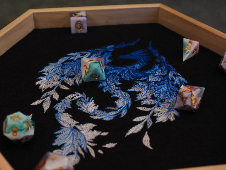 Laubdrache - Frost Dicetray